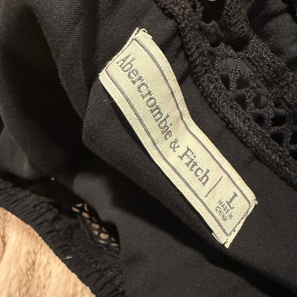 A&F Long Sleeve Black Romper- Size L - Picture 4 of 4